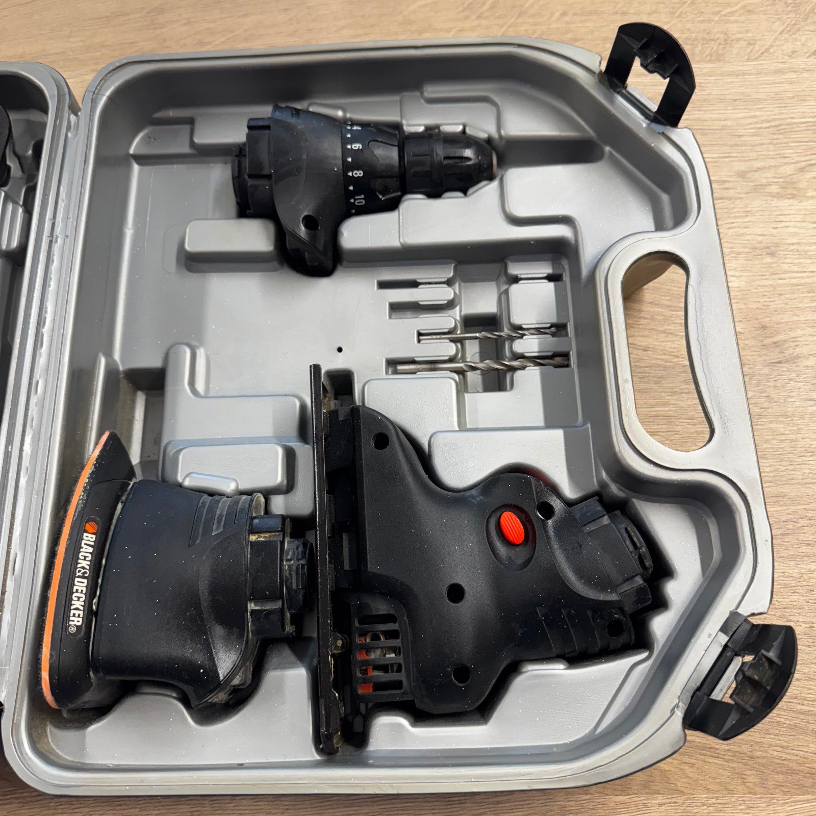 Black & Decker KC2000F 12V Quattro Multi Tool Drill Sander Jigsaw Kit Case - Image 3