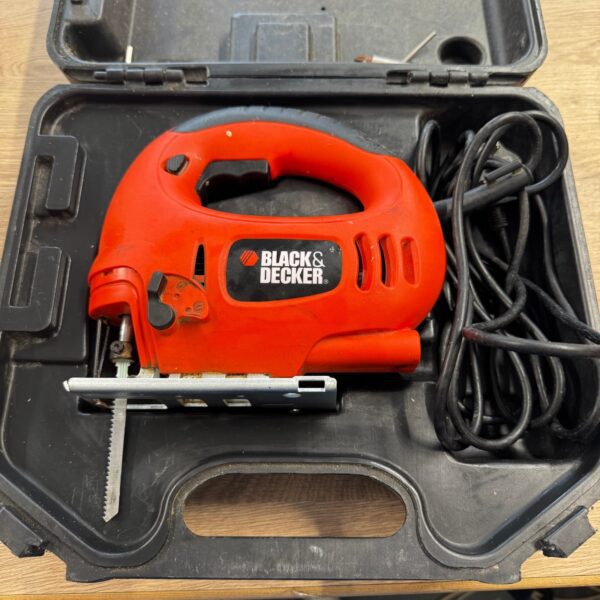 Black & Decker KS480PE Jigsaw 480W Variable Speed Electric Jigsaw With Case