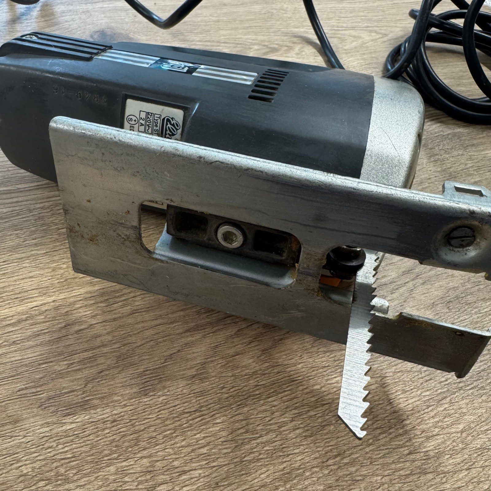 Elu Jigsaw 450W Variable Speed Electric Jigsaw Wood Cutting Tool With Case - Image 6