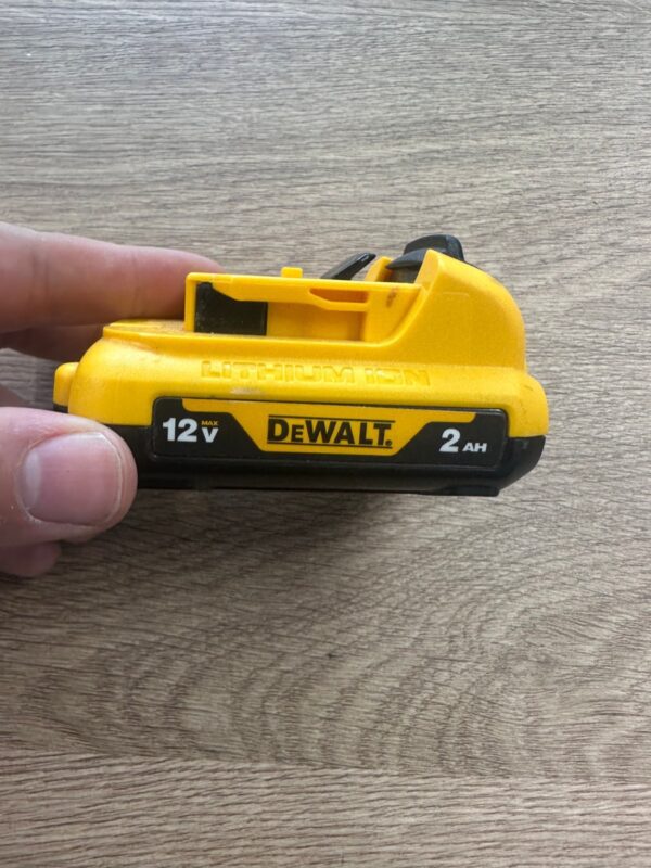 DeWALT Li-Ion Battery 2.0Ah 12V DCB127-XJ Lightweight Compact Powerful XR