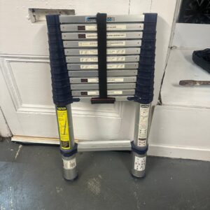 Xtend & Climb Pro 3.8m Telescopic Extension Ladder EN131 Aluminium Used