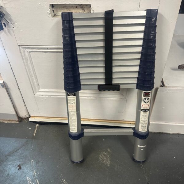 Xtend & Climb Pro 3.8m Telescopic Extension Ladder EN131 Aluminium Used