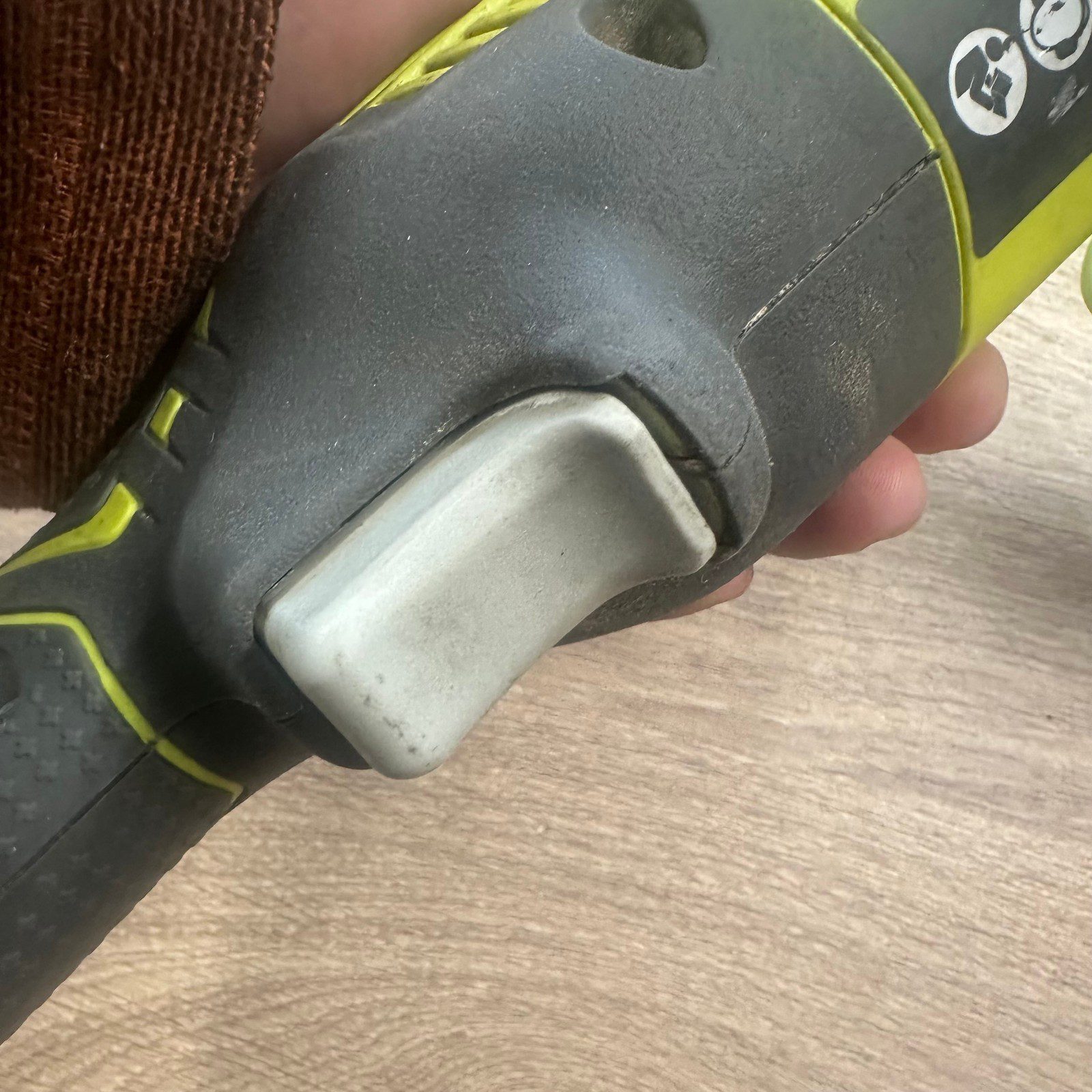 Ryobi R18AG 18V ONE+ 115mm Angle Grinder Bare Unit With Handle Used - Image 6