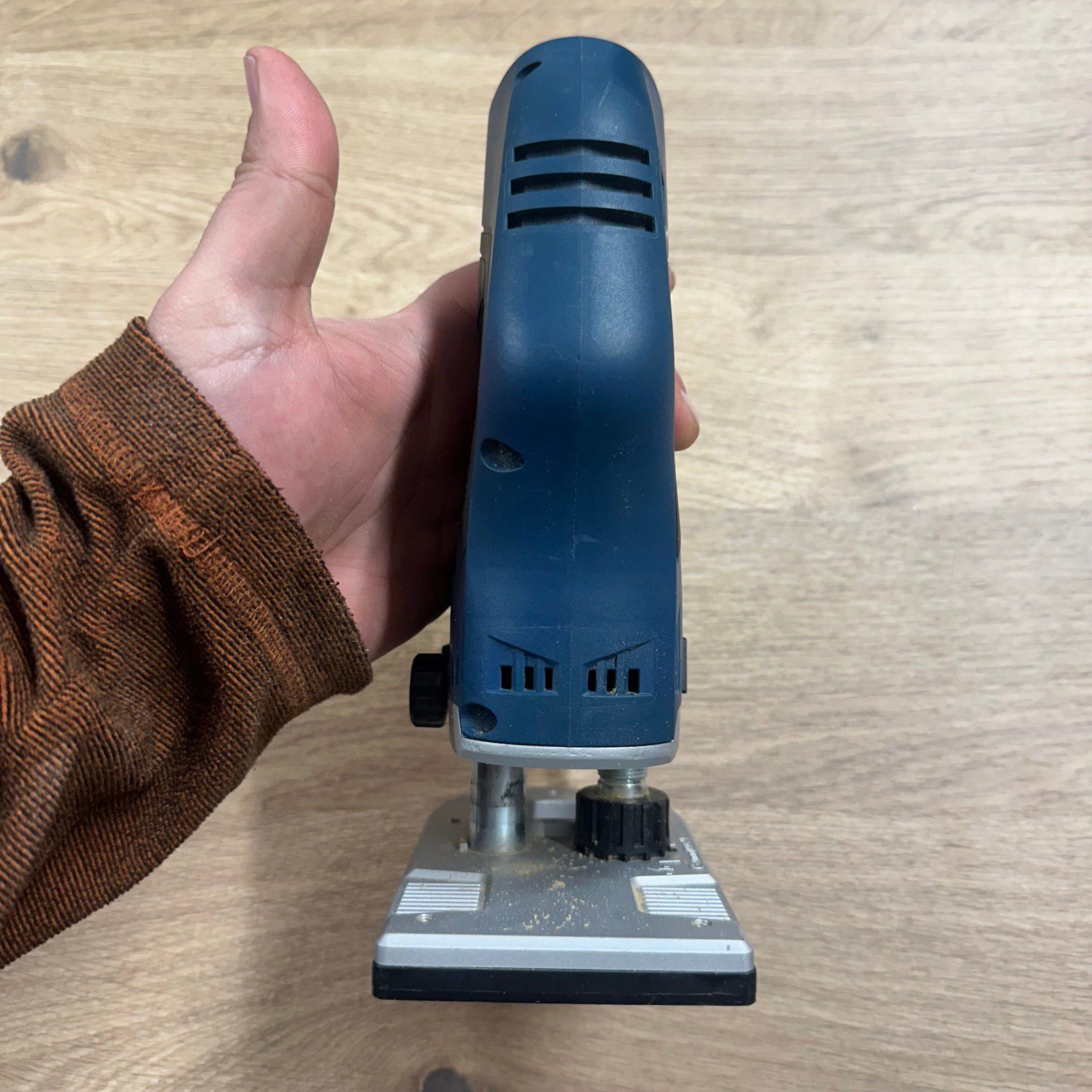 Bosch Professional GKF 12V-8 12V Brushless Palm Router Trimmer Body Only - Image 4