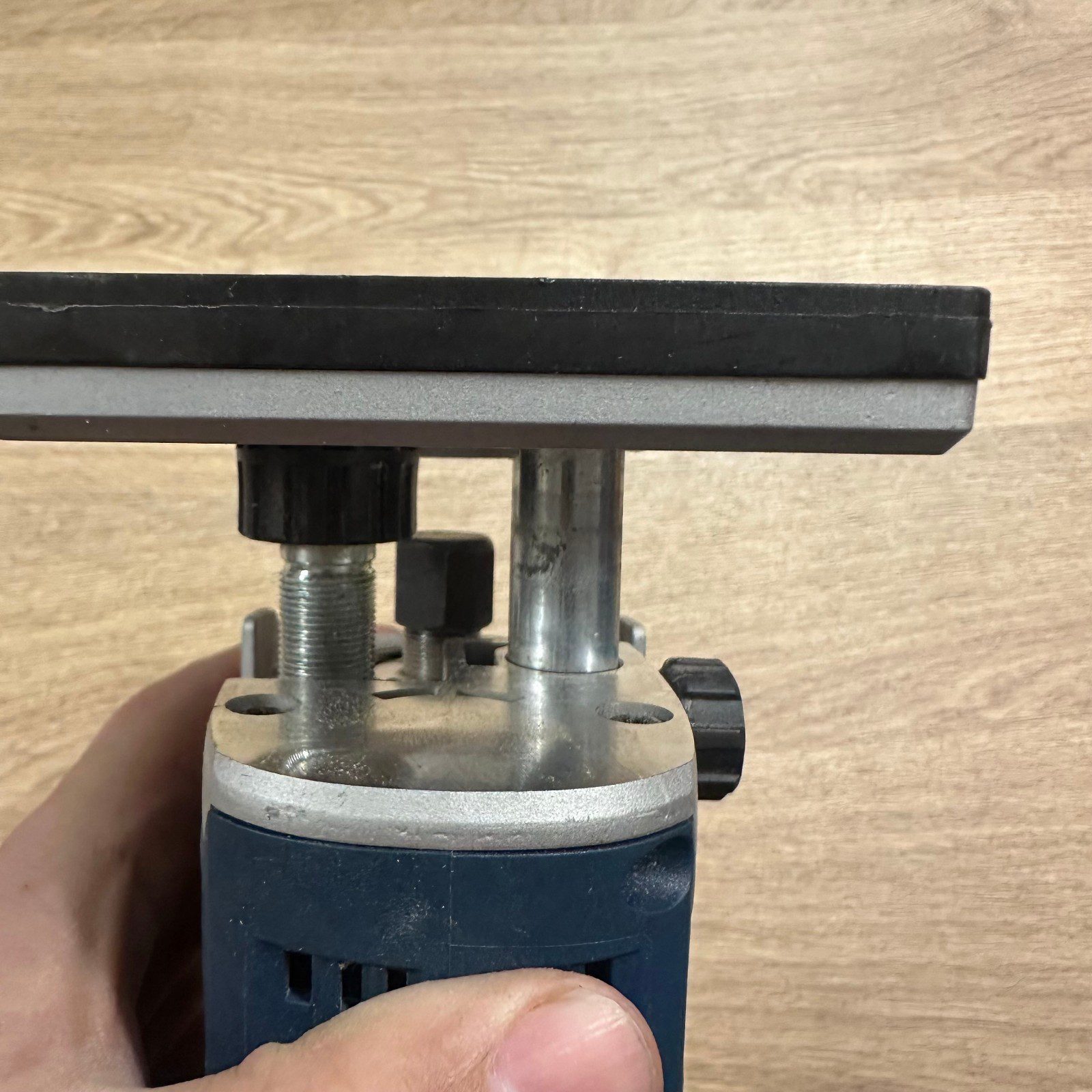 Bosch Professional GKF 12V-8 12V Brushless Palm Router Trimmer Body Only - Image 10