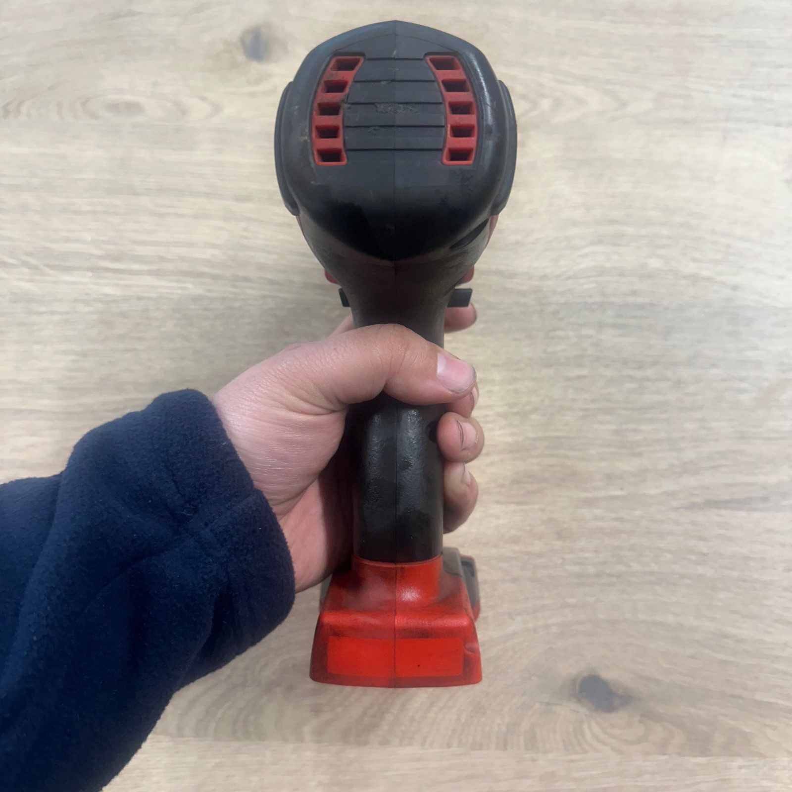 Milwaukee HD18 HIWF 18V 1/2" Square Impact Wrench Body Only - Image 4