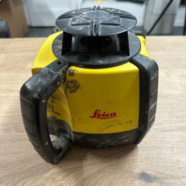 Leica Rugby 620 Rotary Laser Level Kit Rod Eye 160 Receiver Construction Tool