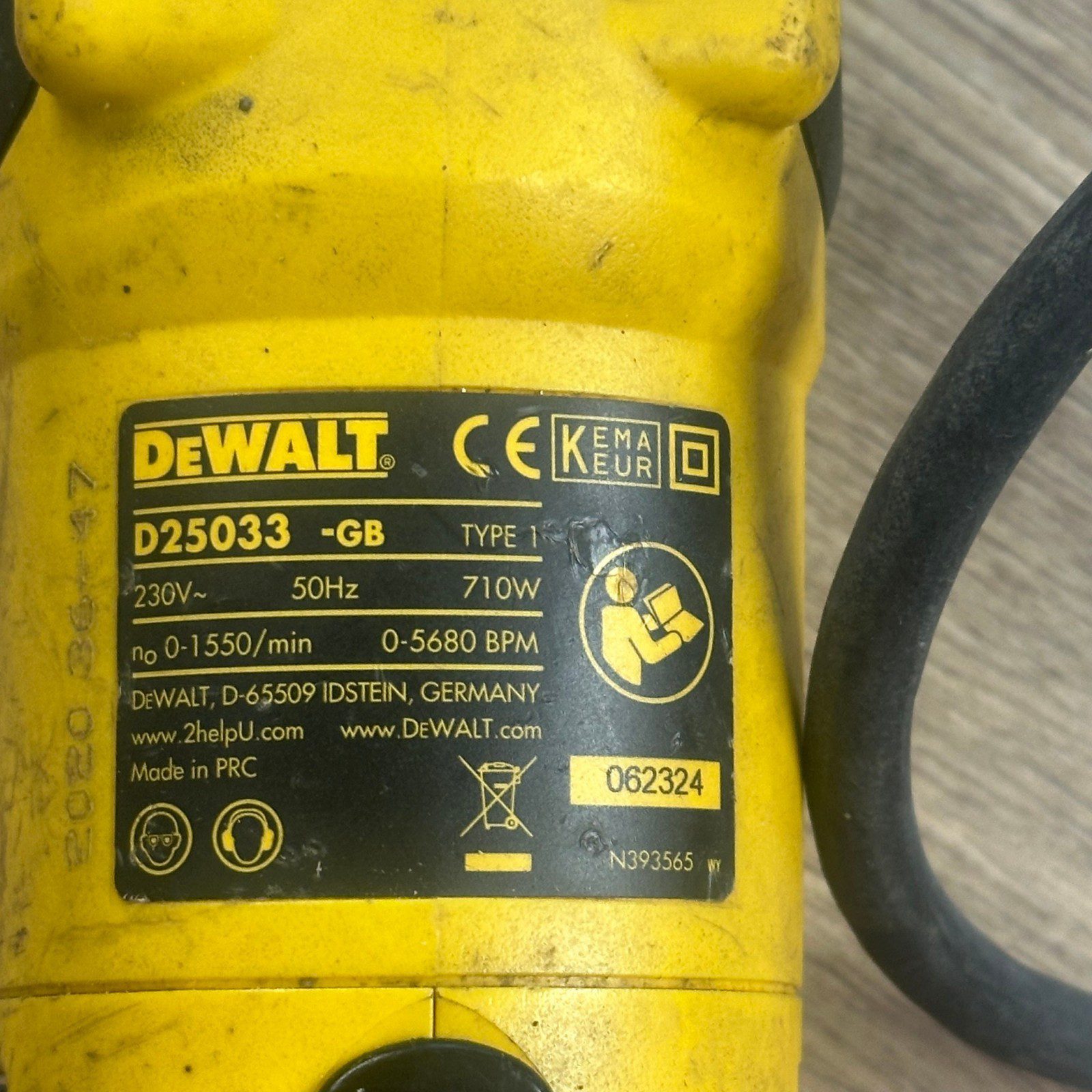 DeWalt D25033 230V SDS Plus Rotary Hammer Drill Corded Electric Tool - Image 11