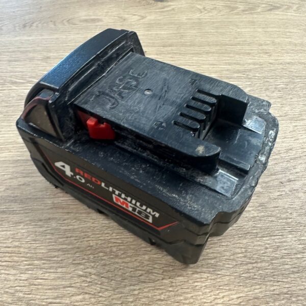 Milwaukee M18B4 18V 4.0Ah Red Lithium Battery Used Genuine