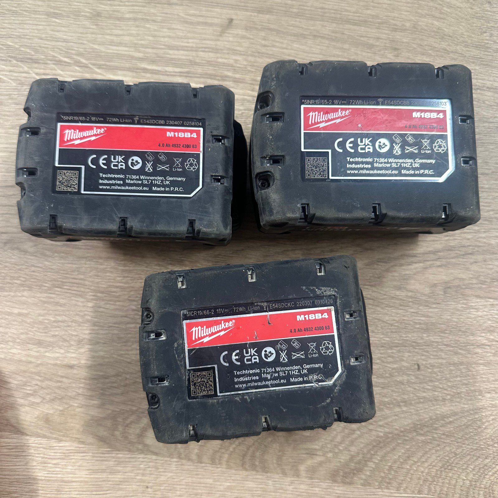 Milwaukee M18B4 18V 4.0Ah Red Lithium Battery Used Genuine - Image 14