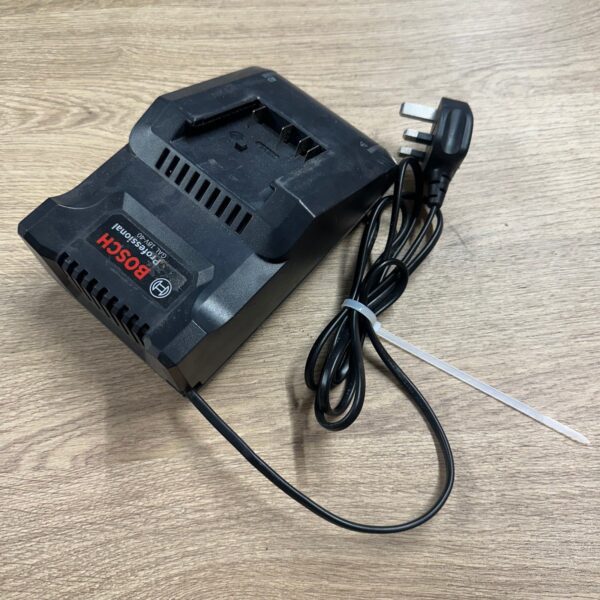 Bosch GAL 18V-40 18V Compact Battery Charger Used Working