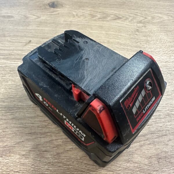 Milwaukee M18B4 18V 4.0Ah Red Lithium Battery Used