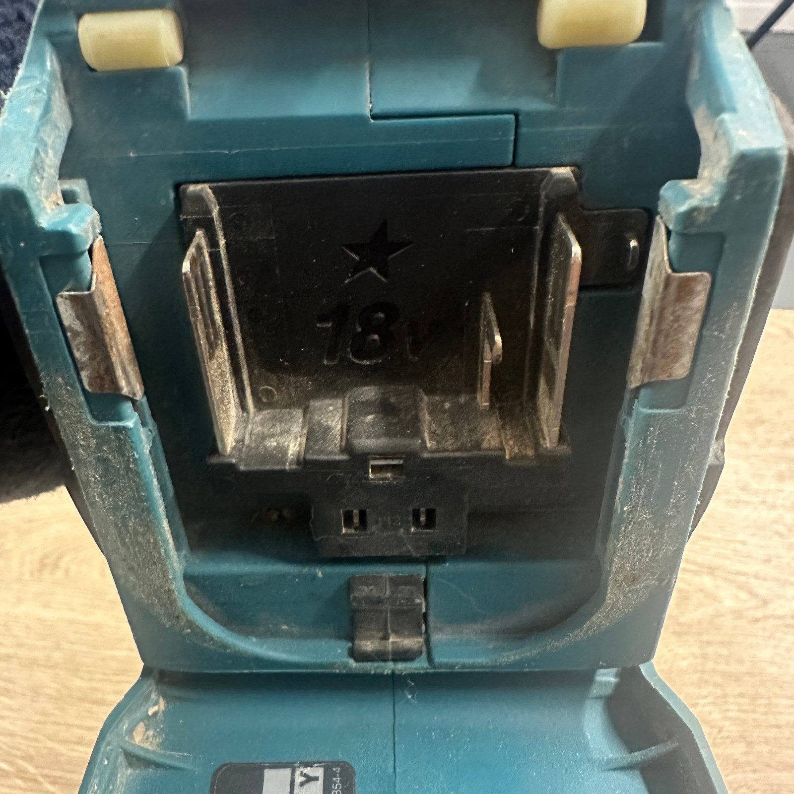 Makita DHR242 18V Brushless SDS Plus Rotary Hammer Drill Bare Unit Body Only - Image 5