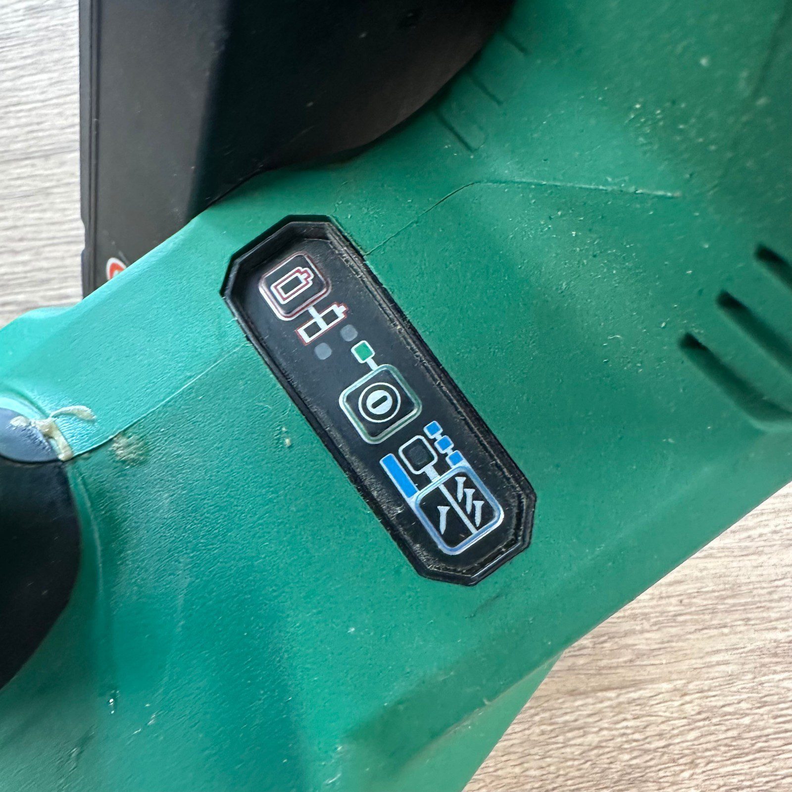 HiKOKI NR1890DC 18V Cordless Strip Nailer 2 x 5.0Ah Batteries Charger Case Combo - Image 13