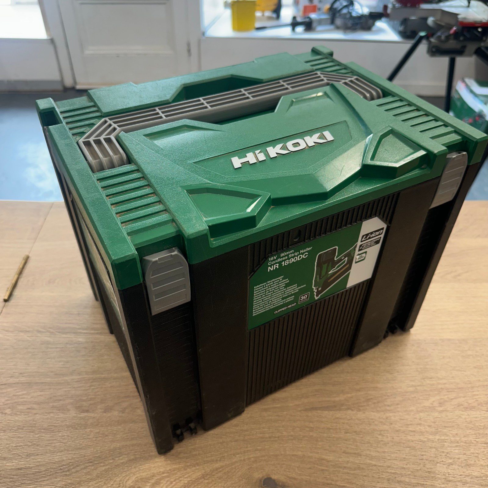 HiKOKI NR1890DC 18V Cordless Strip Nailer 2 x 5.0Ah Batteries Charger Case Combo - Image 21