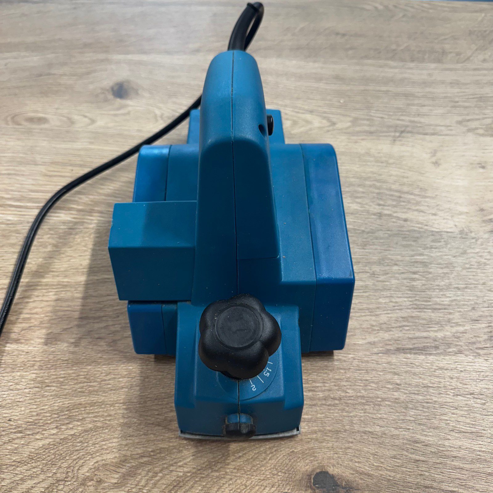 Powerbase Electric Planer 600w  220-240v with fence and bag - USED - Image 7