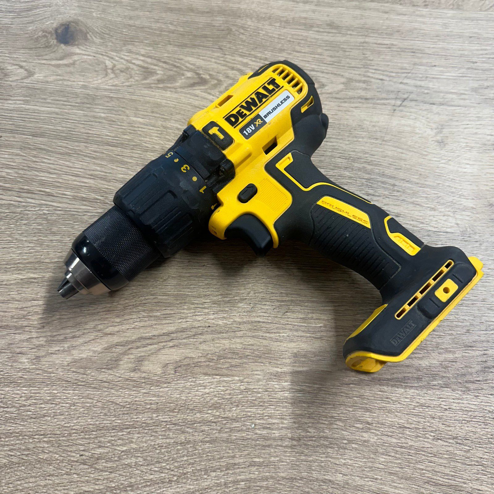 DeWalt DCD778 18V XR Brushless Combi Drill Body Only Used - Image 12