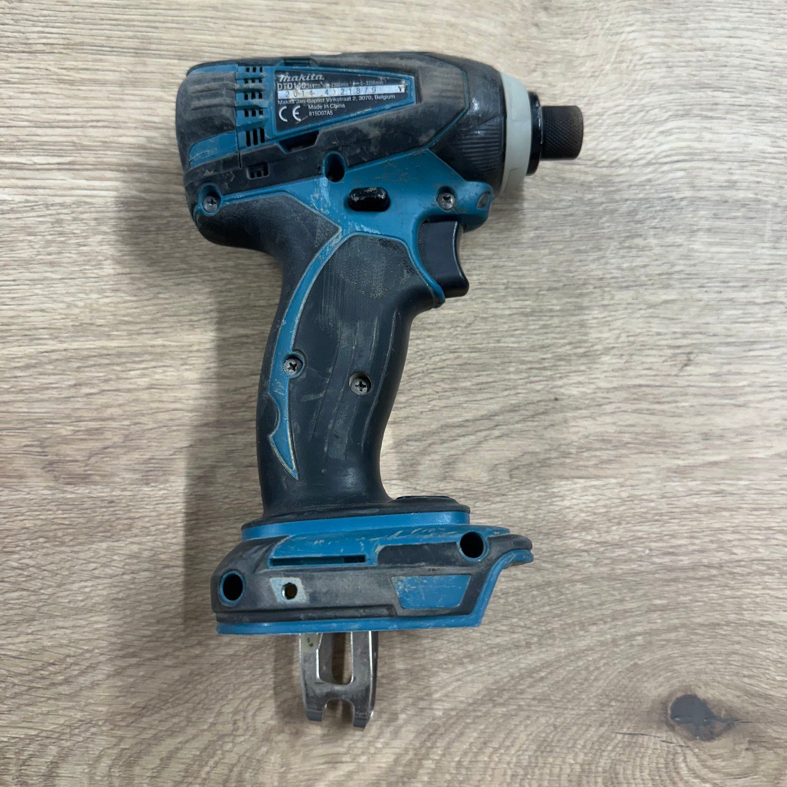 Makita DTD146 18V LXT Impact Driver Body Only Used Cordless Driver Tool - Image 2