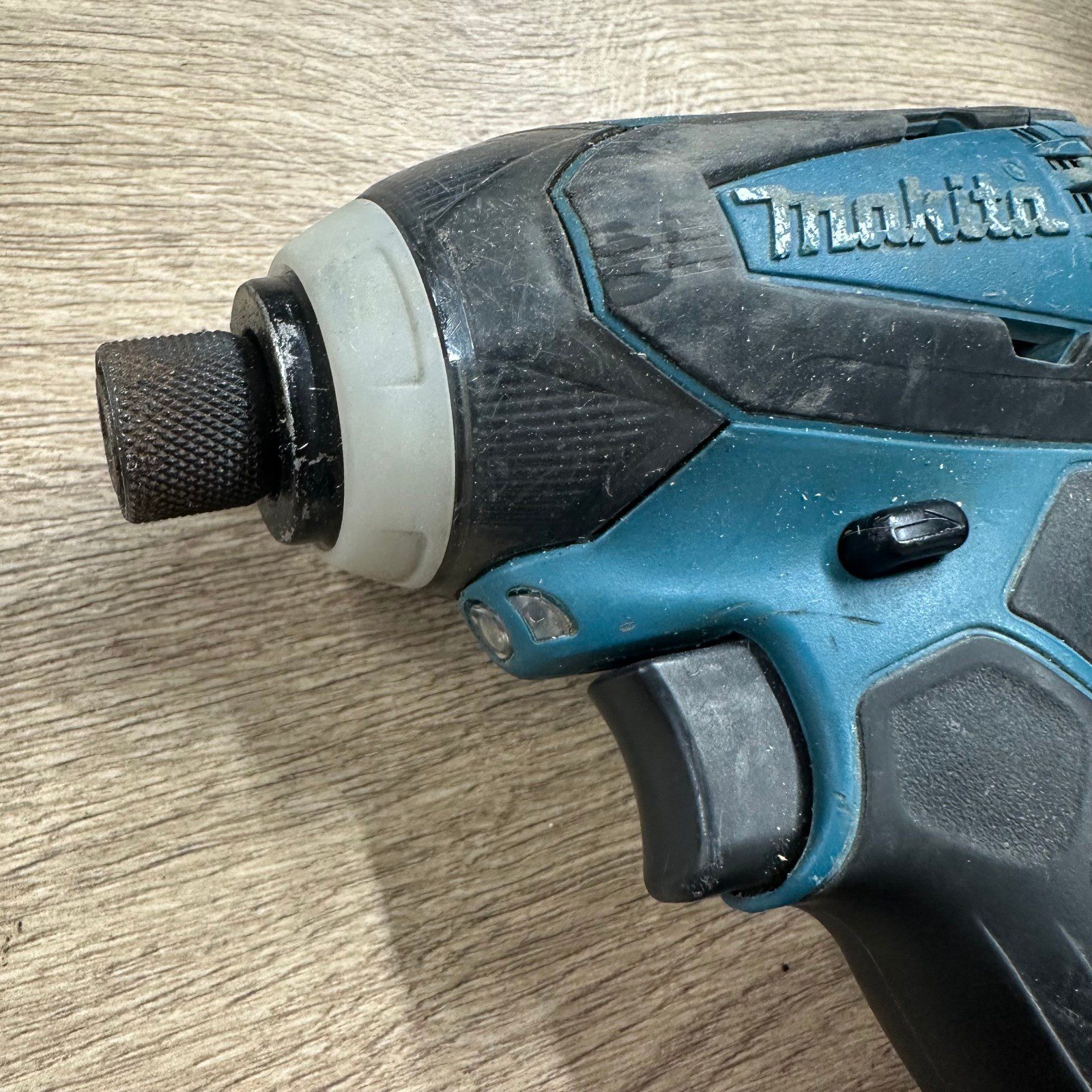 Makita DTD146 18V LXT Impact Driver Body Only Used Cordless Driver Tool - Image 7