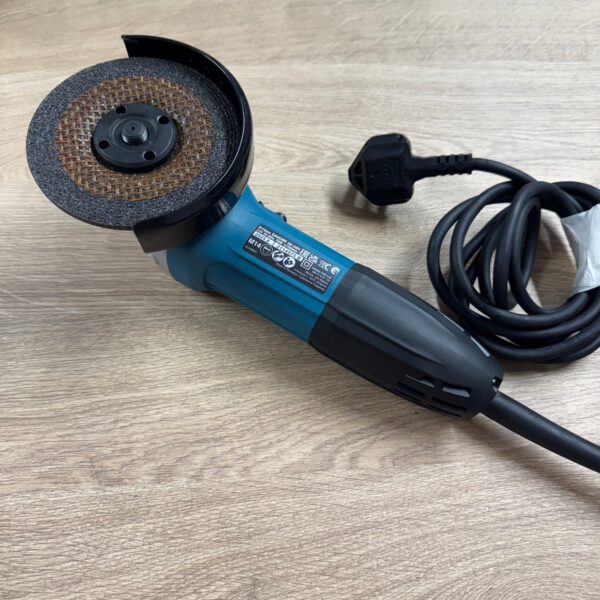 Makita GA4530R 115mm 240V Angle Grinder Used With Handle Guard Disc & Spanner