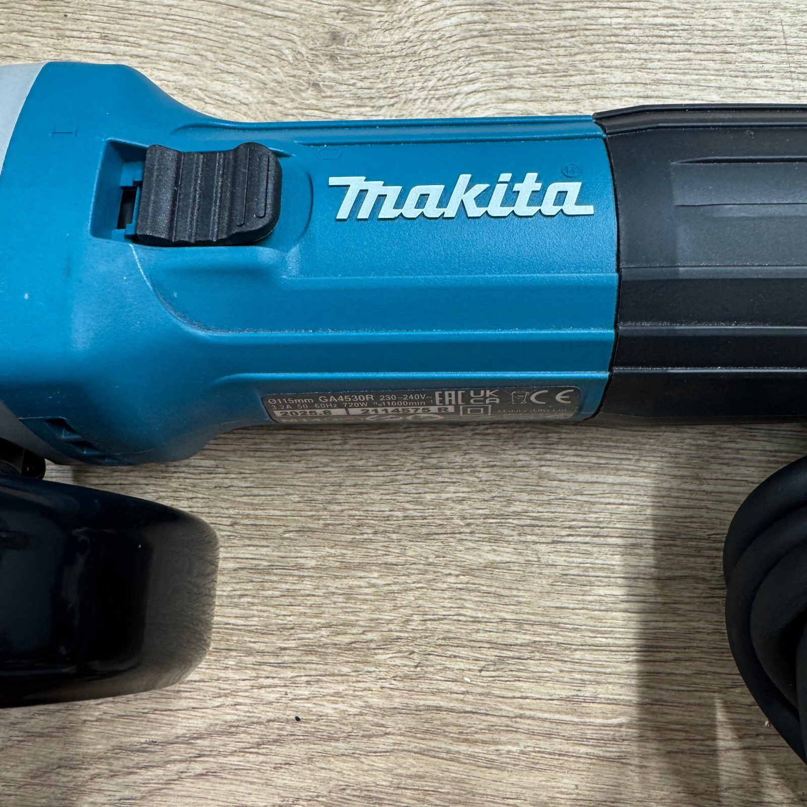 Makita GA4530R 115mm 240V Angle Grinder Used With Handle Guard Disc & Spanner - Image 10
