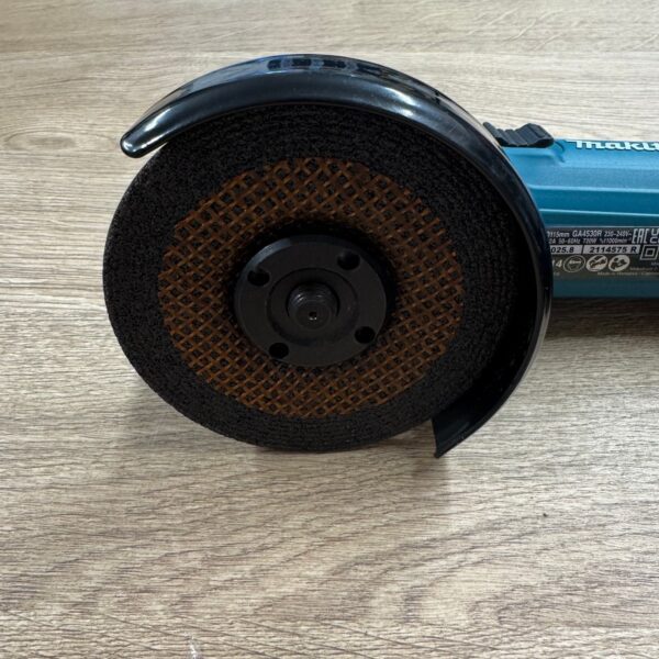 Makita GA4530R 115mm 240V Angle Grinder Used With Handle Guard Disc & Spanner
