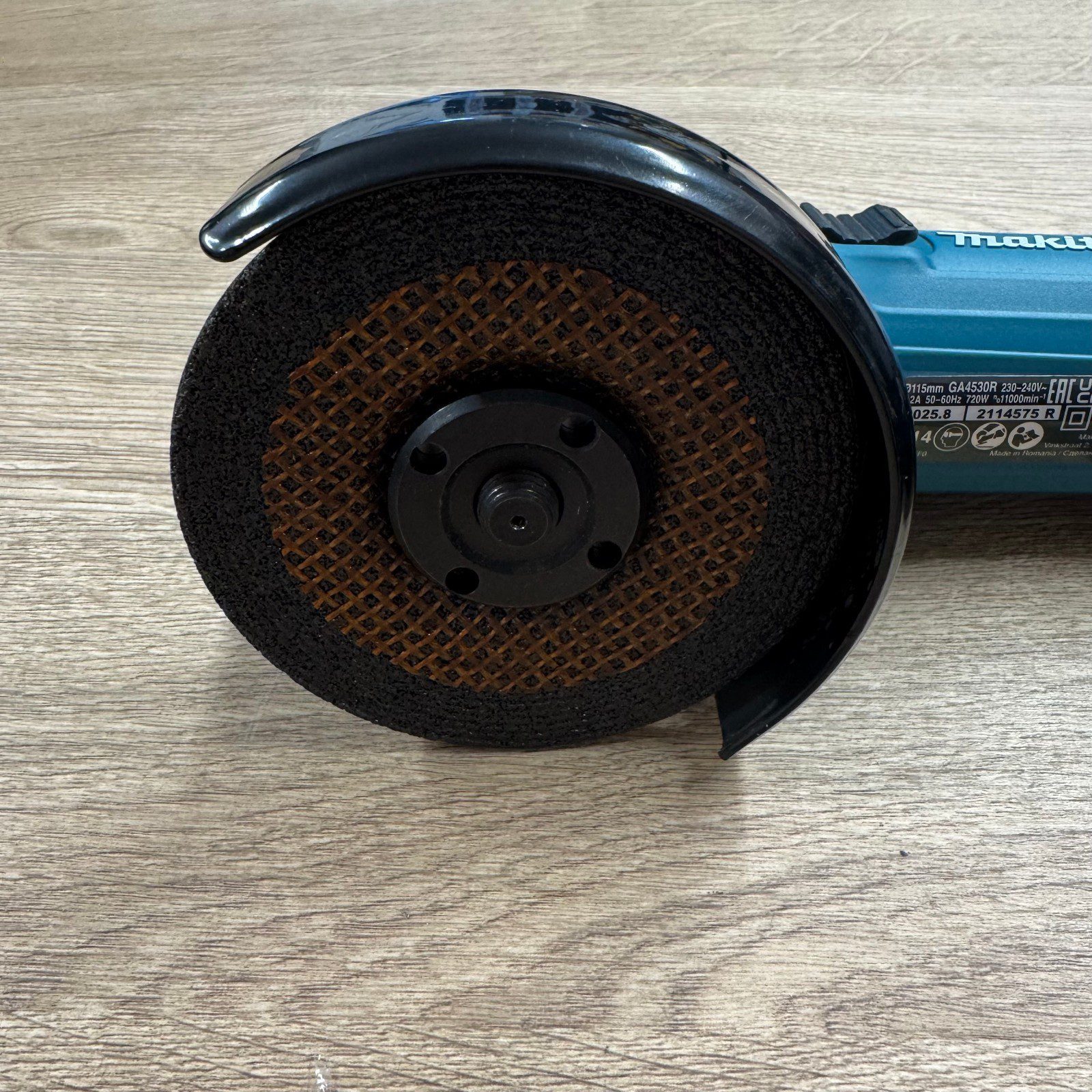 Makita GA4530R 115mm 240V Angle Grinder Used With Handle Guard Disc & Spanner - Image 13