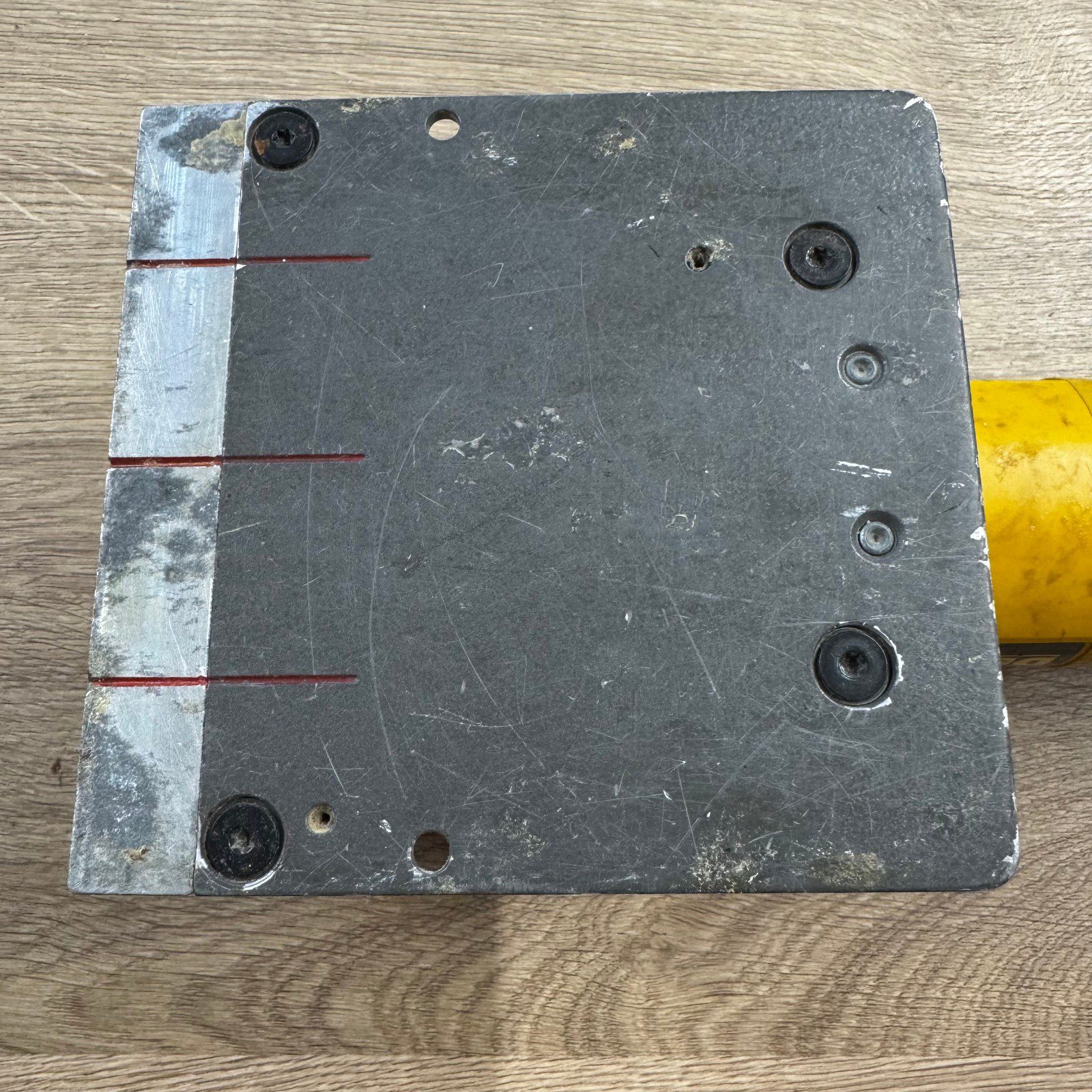 DeWalt DW682GB Biscuit Jointer 600W Plate Joiner 240V With Case - Image 5