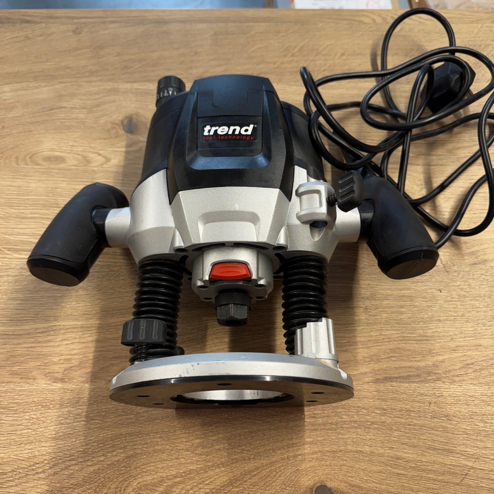 Trend T7E 2100W Router Variable Speed Plunge Router With Case Used 240V UK Clean - Image 5