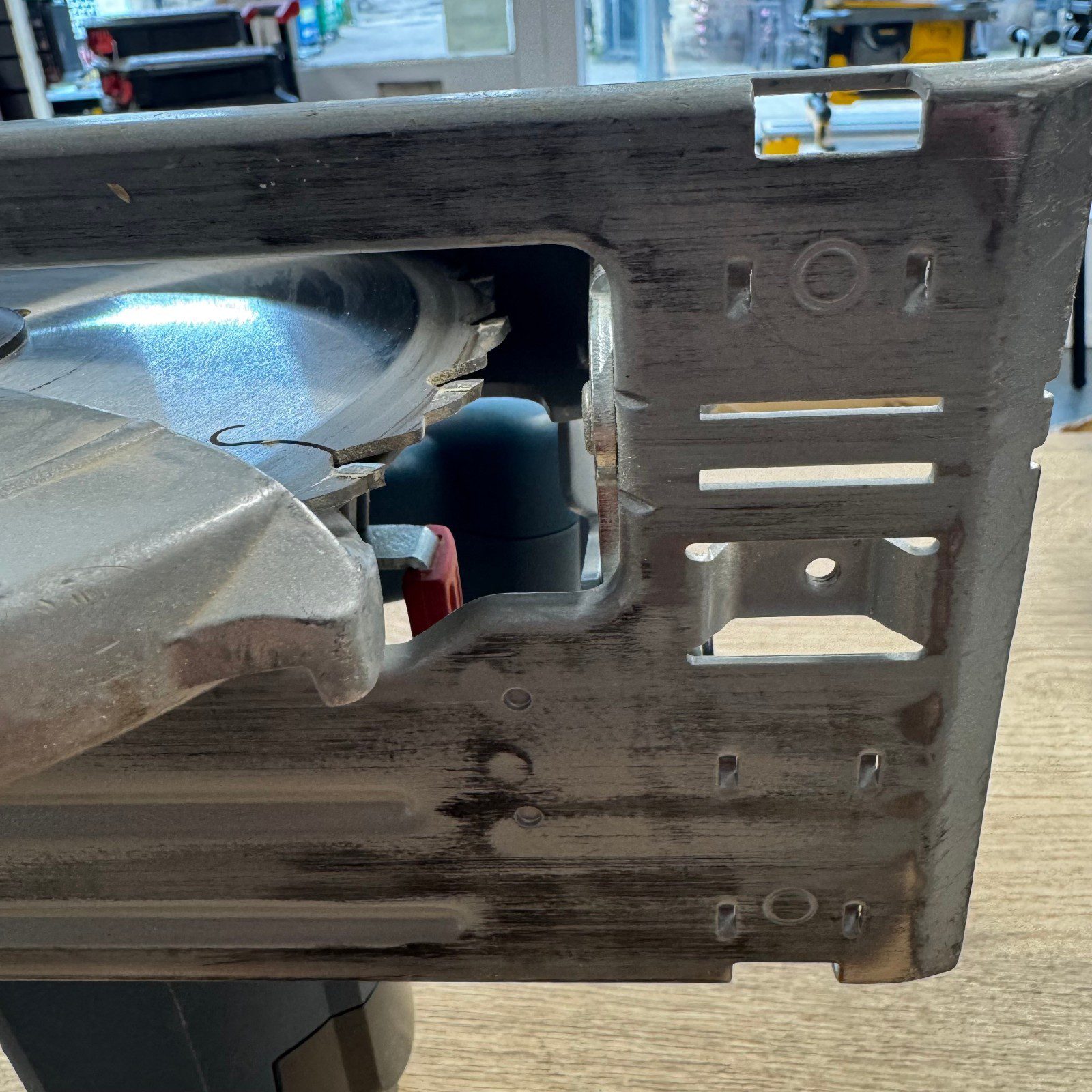 Bosch GKS 190 Professional 110V Circular Saw 190mm Used With Case - Image 13