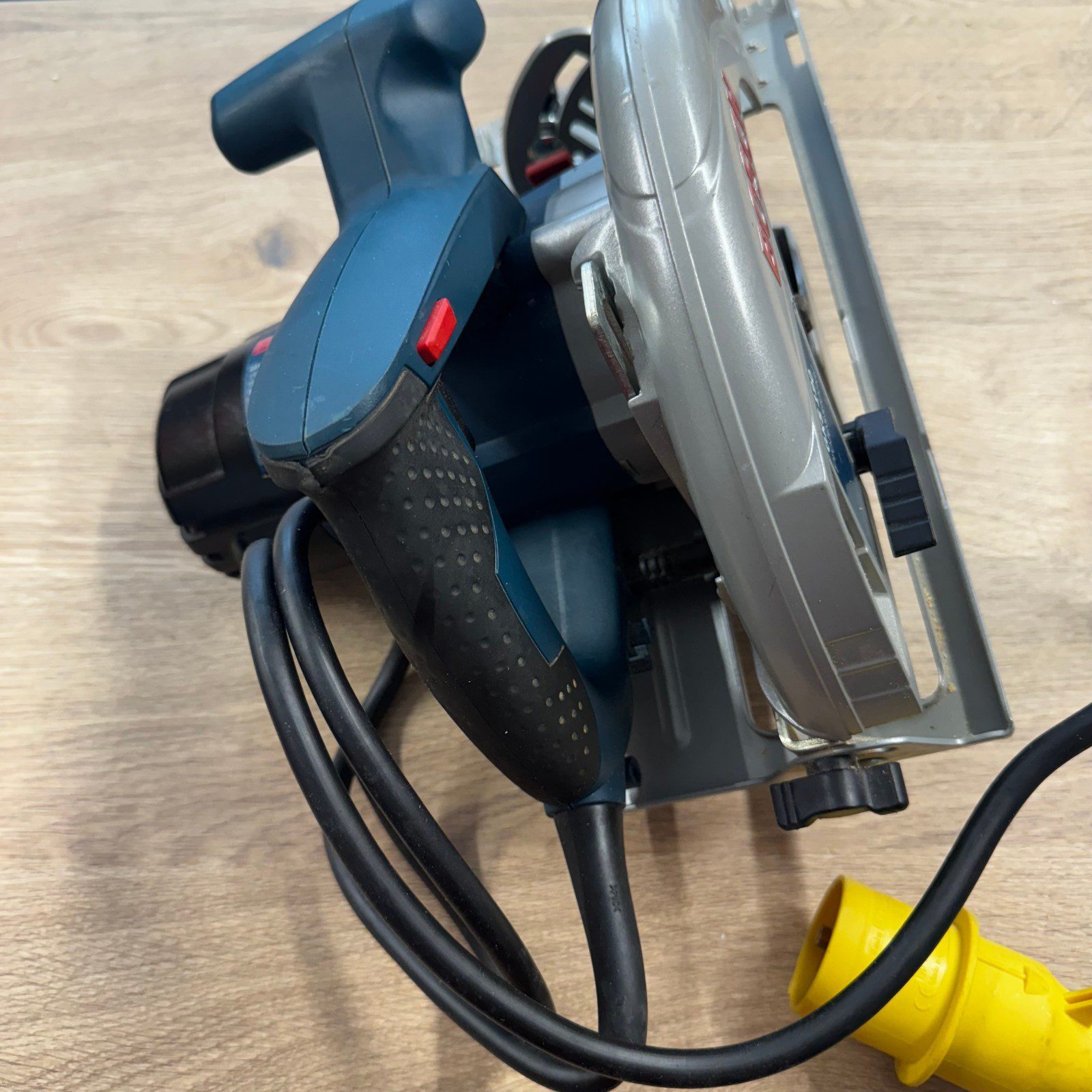 Bosch GKS 190 Professional 110V Circular Saw 190mm Used With Case - Image 19