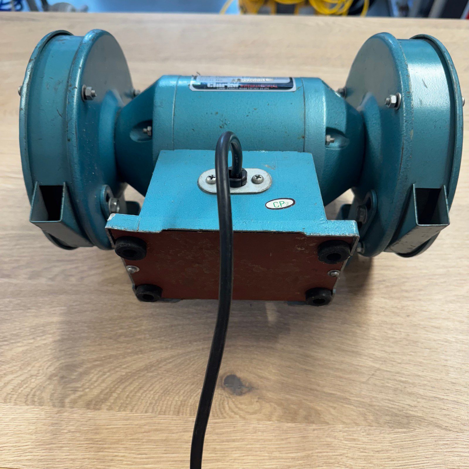 Clarke Metalworker Bench Grinder CBG 6RZ 150mm 240V – Used - Image 12