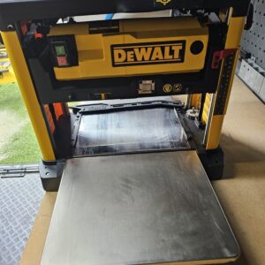 DeWalt DW733 Thickness Planer Benchtop Wood Planer Used