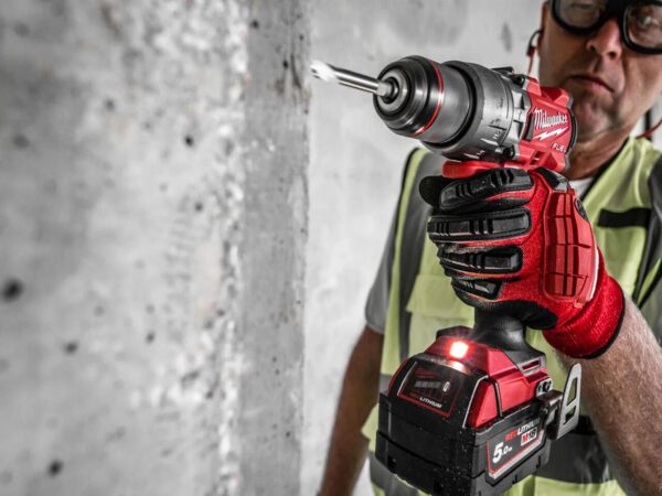 Milwaukee M18 FPD3-502X M18 FUEL Combi Drill Kit 2x 5.0Ah Batteries Charger Box