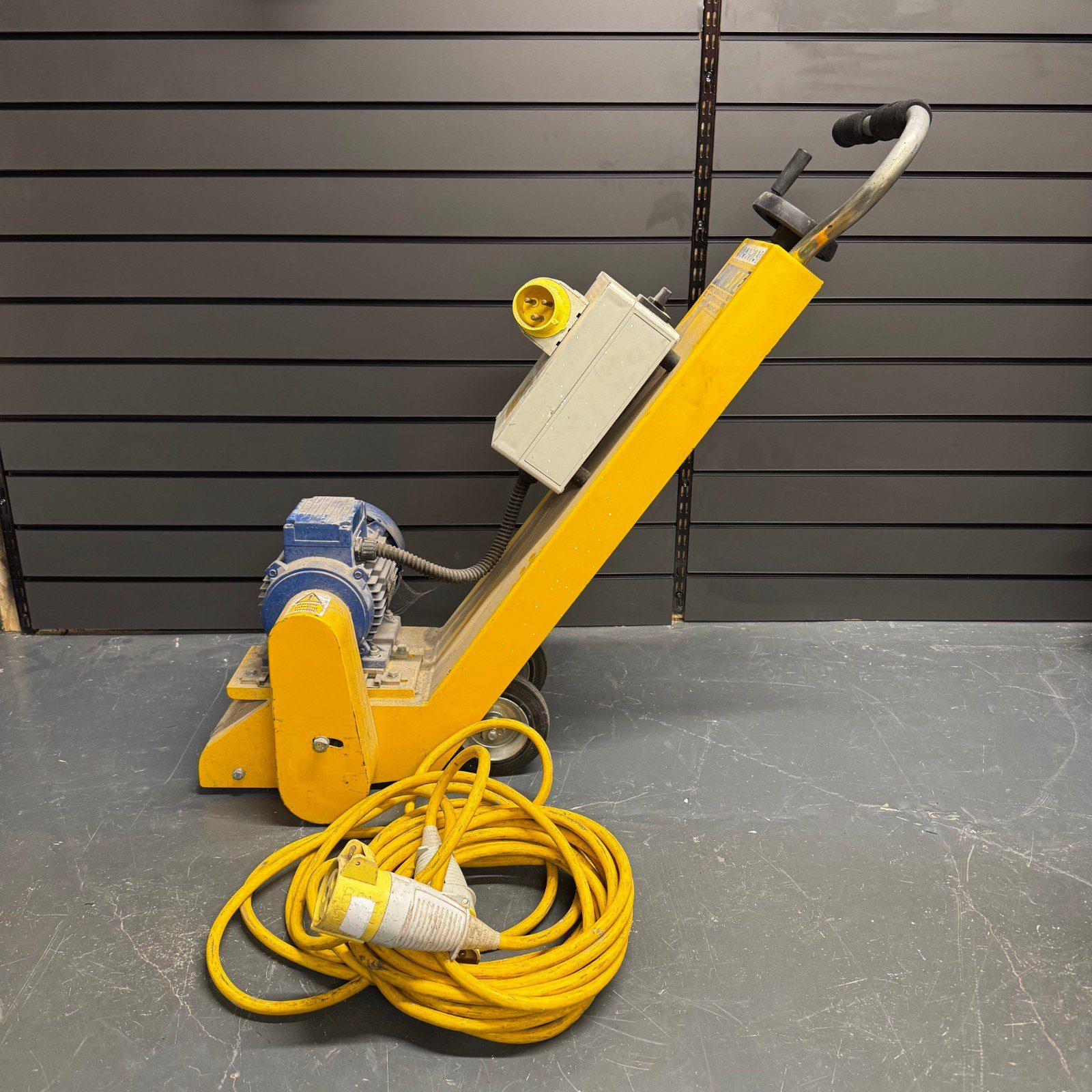 SPE BEF200 Surface Preparation Equipment 110V Electric Floor Prep Machine Used - Image 2