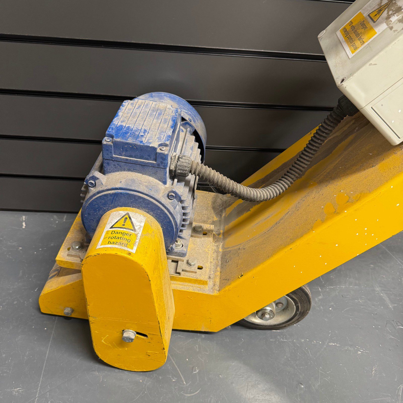 SPE BEF200 Surface Preparation Equipment 110V Electric Floor Prep Machine Used - Image 3