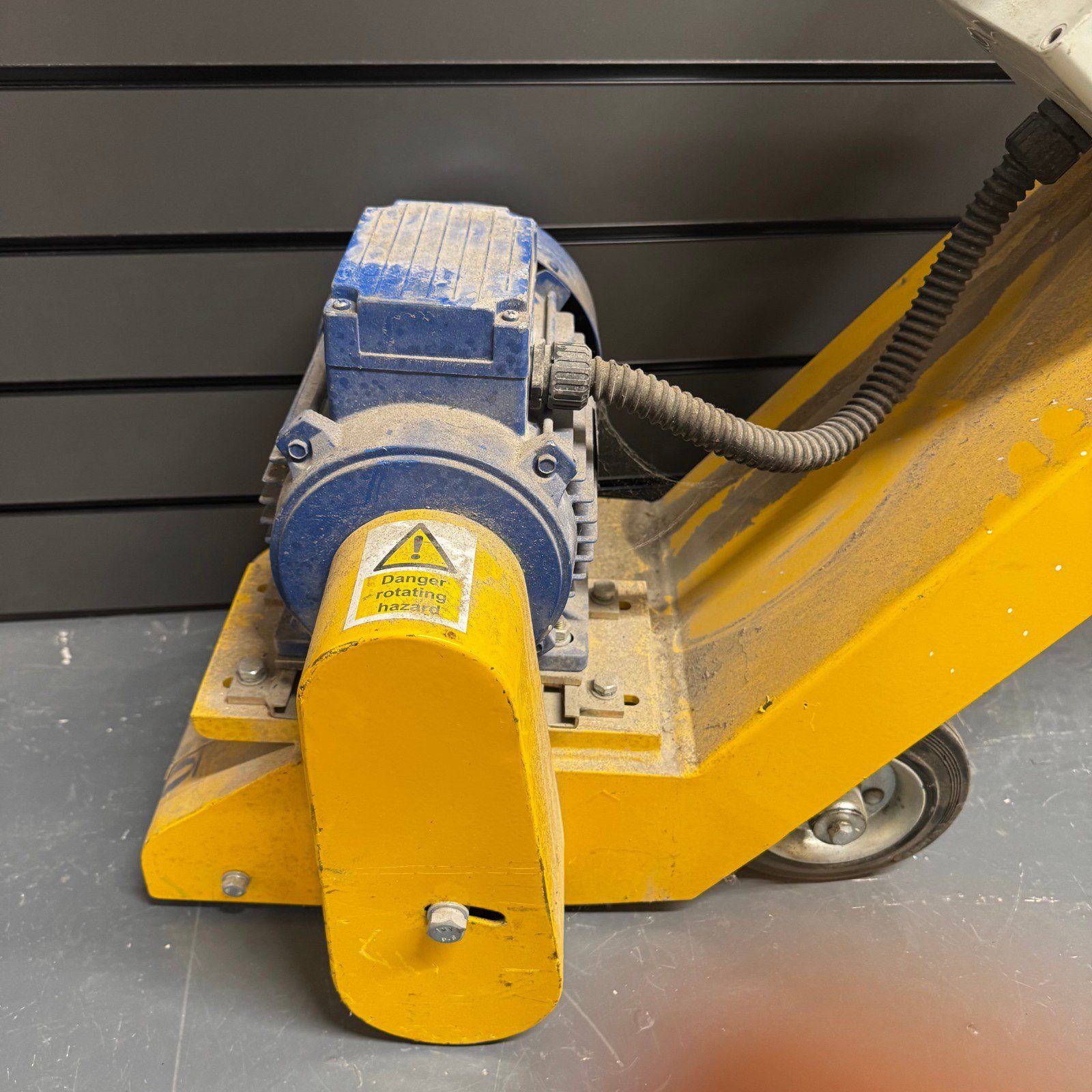 SPE BEF200 Surface Preparation Equipment 110V Electric Floor Prep Machine Used - Image 4