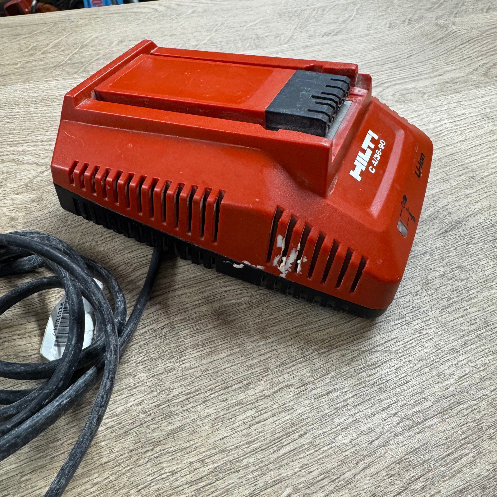 Hilti C 4/36-90 240V Li-Ion Battery Charger 7.2V-36V - Image 9