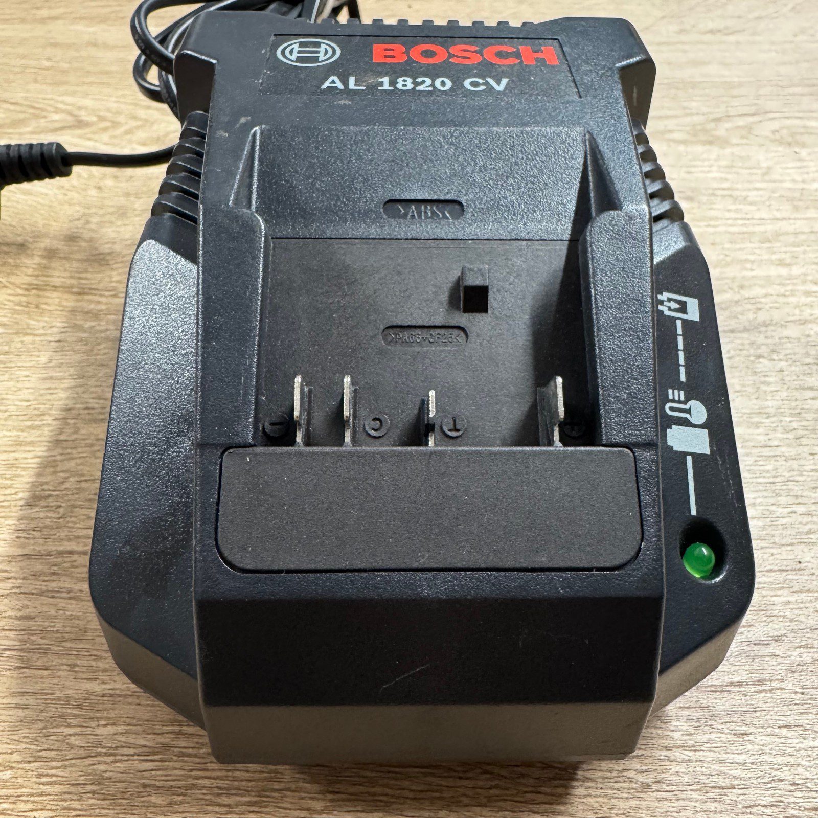 Bosch AL 1820 CV 10.8V–18V Li-Ion Battery Charger - Image 6