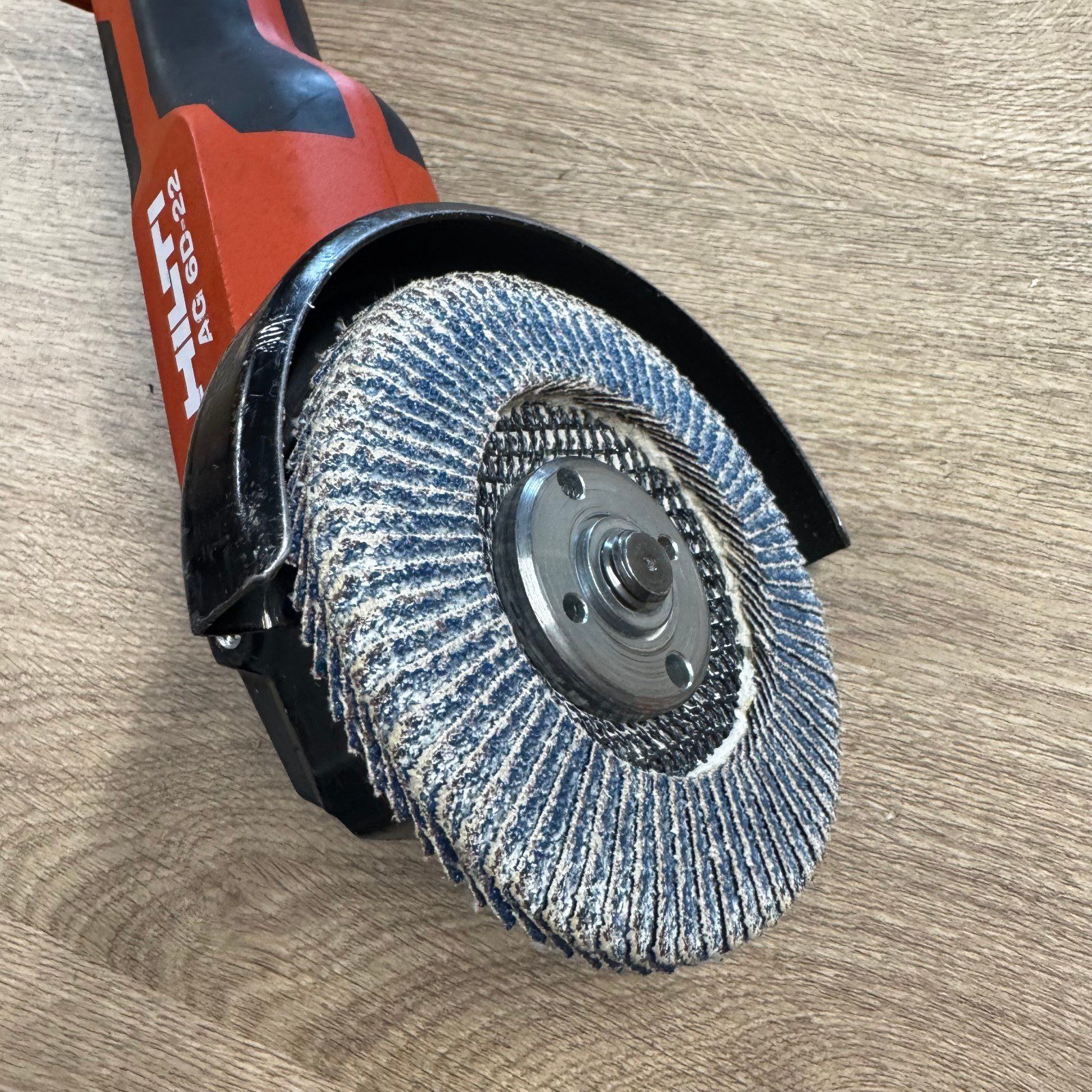 Hilti AG 6D-22 125mm 22V Cordless Angle Grinder Used Body Only - Image 3