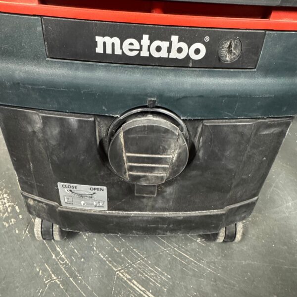 Metabo ASR 36-18 BL 25 M SC Brushless Cordless Dust Extractor Vacuum Used