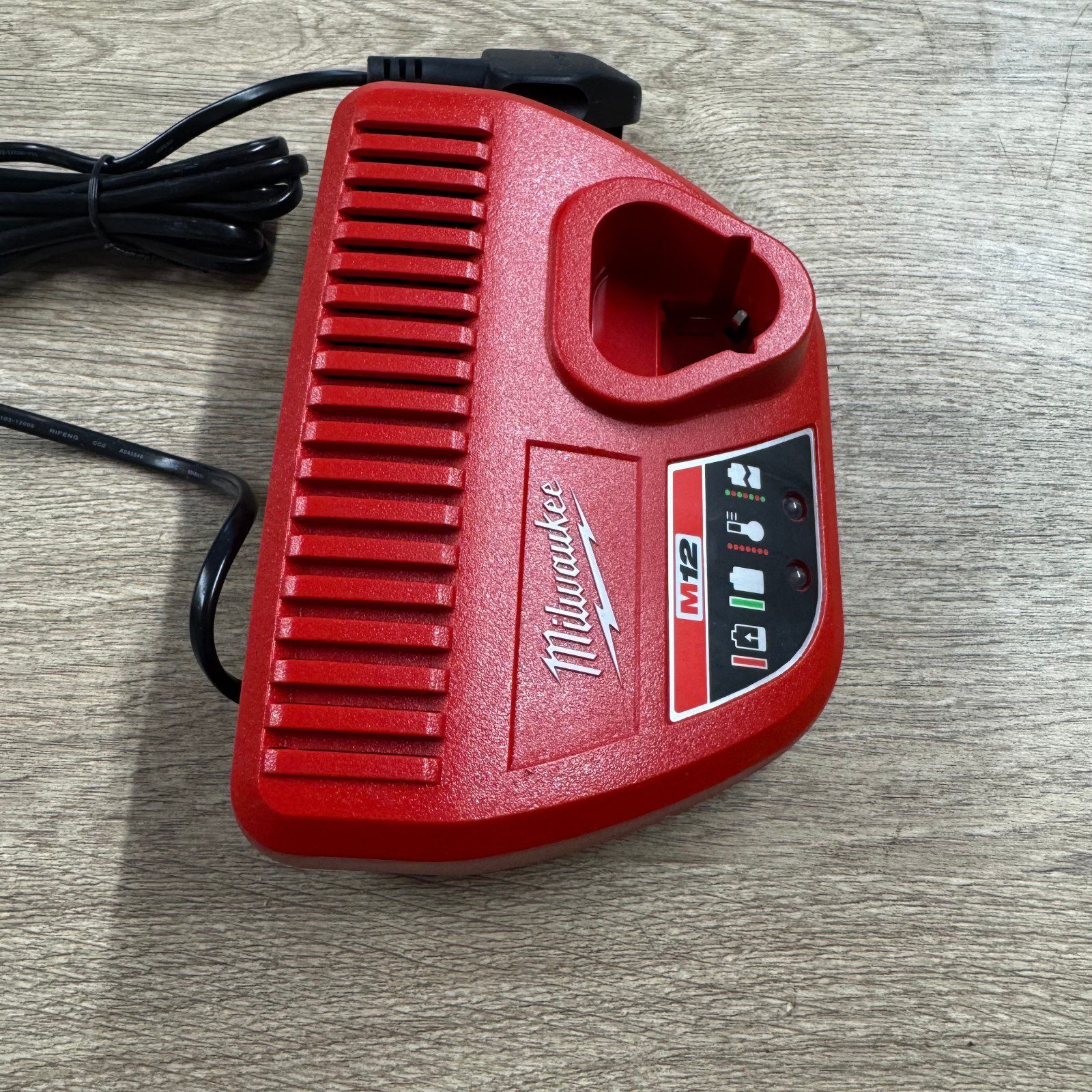 Milwaukee C12C 12V Battery Charger M12 Li-Ion Charger Genuine Used Tool - Image 4