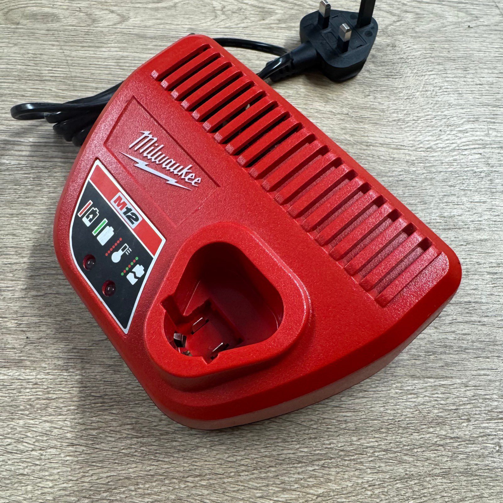 Milwaukee C12C 12V Battery Charger M12 Li-Ion Charger Genuine Used Tool - Image 11