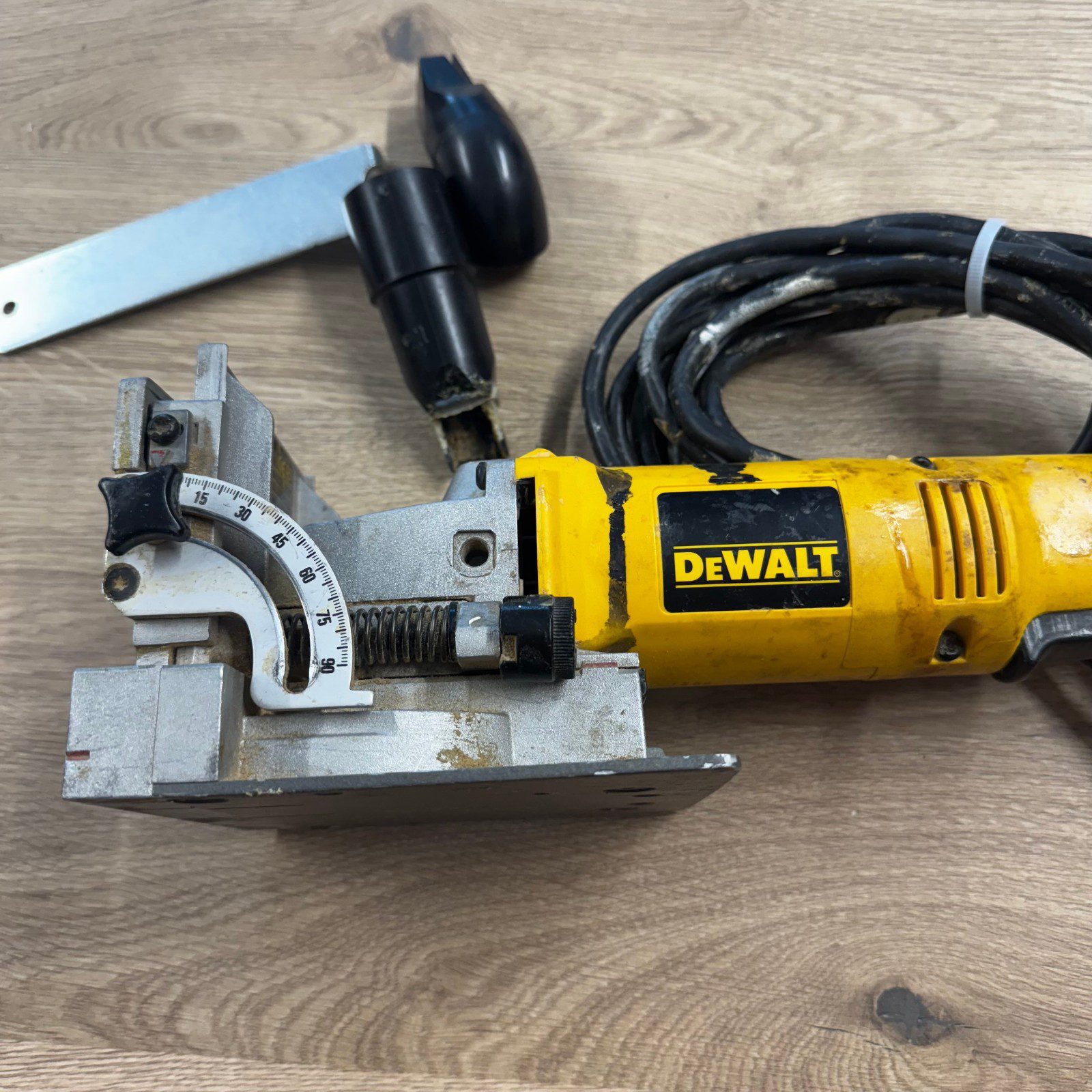 DeWalt DW682GB Biscuit Jointer 600W Plate Joiner 240V With Case - Image 13