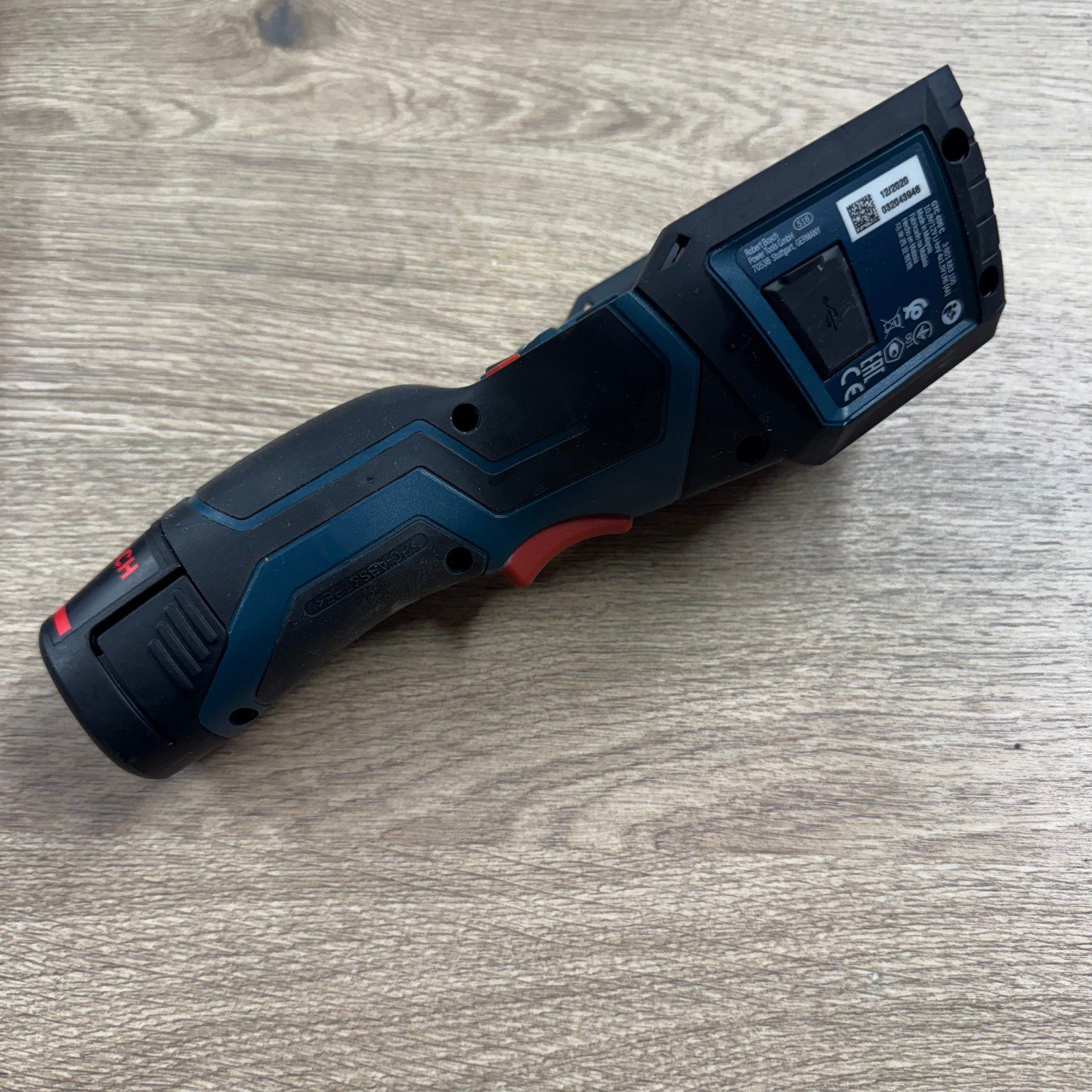 Bosch GTC 400 C Professional Thermal Camera 12V Imager Charger Case Used - Image 4