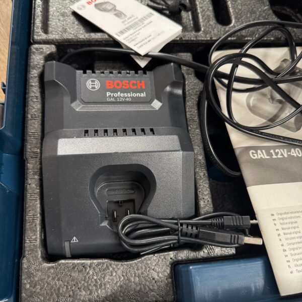 Bosch GTC 400 C Professional Thermal Camera 12V Imager Charger Case Used