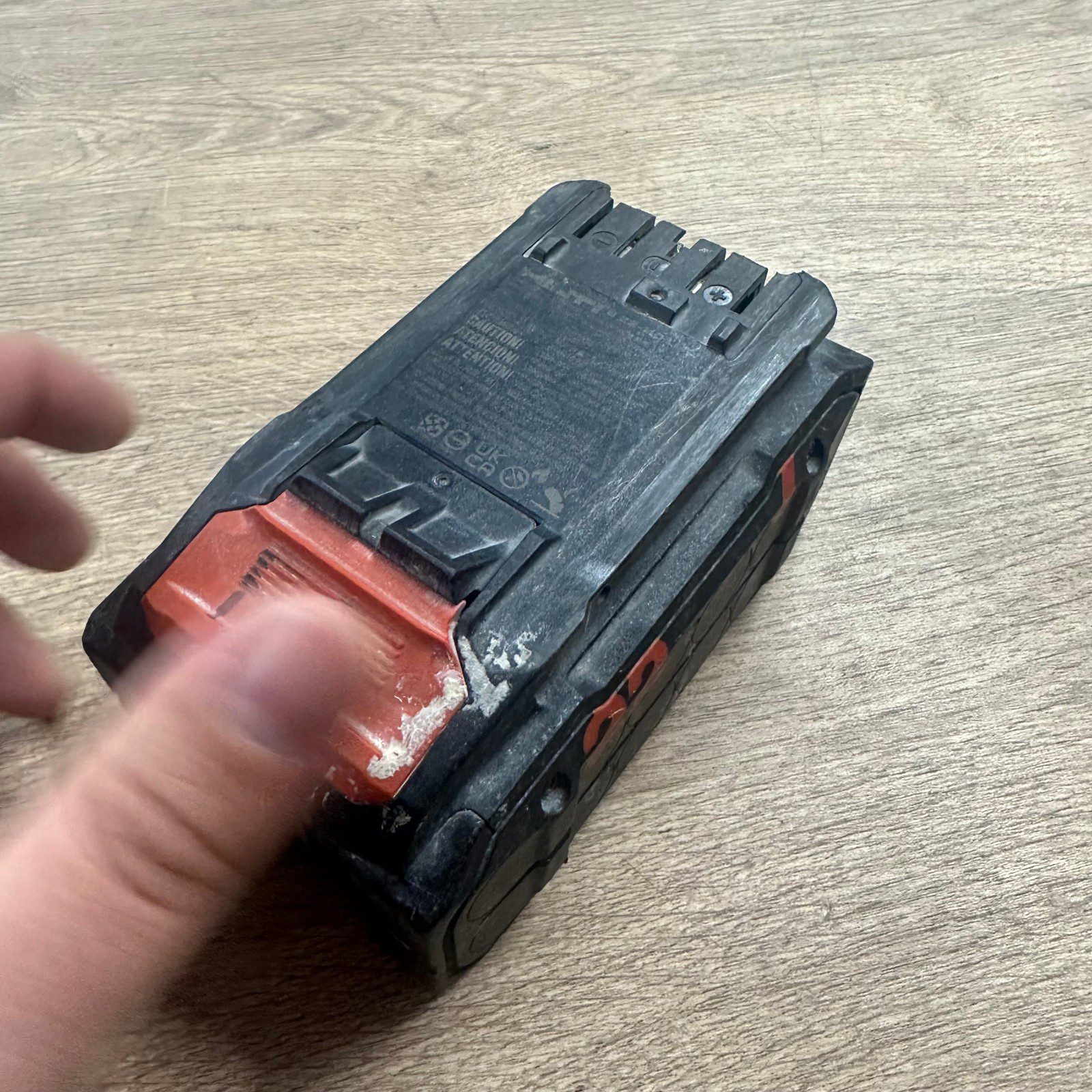 Hilti Nuron B22-110 22V Li-Ion Battery Genuine Working - Image 7