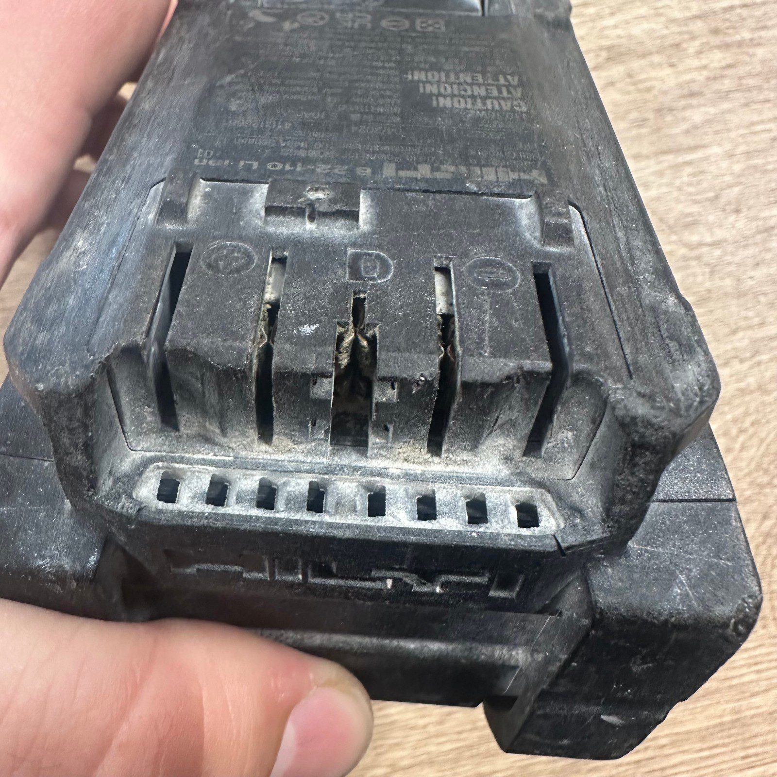 Hilti Nuron B22-110 22V Li-Ion Battery Genuine Working - Image 15