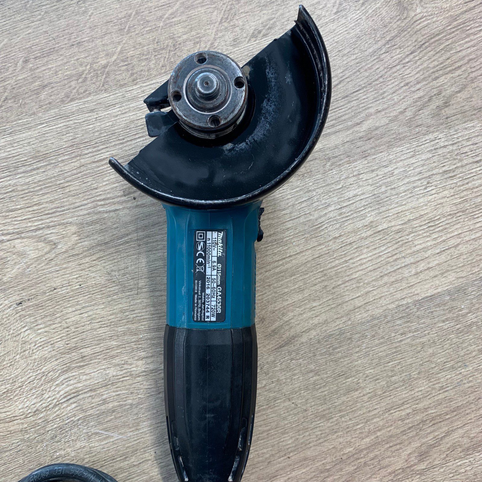 Makita GA4530R 115mm Angle Grinder 110V 720W Corded Grinder Used - Image 7