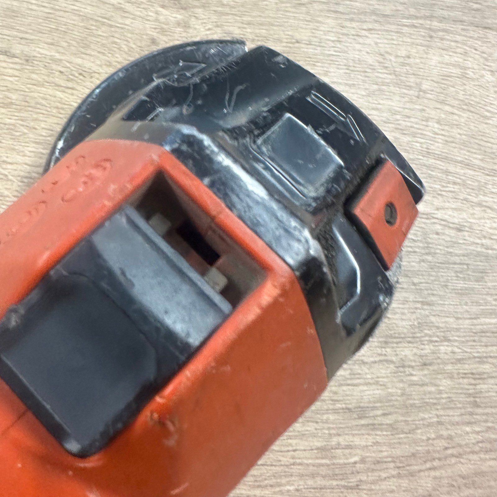 Hilti AG 6D-22-125 22V Nuron Cordless Angle Grinder 125mm Bare Unit Used - Image 14